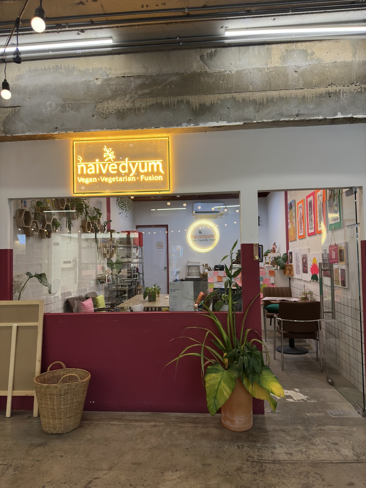 Naivedyum - Vegan Vegetarian Gateway Ekkamai: the place