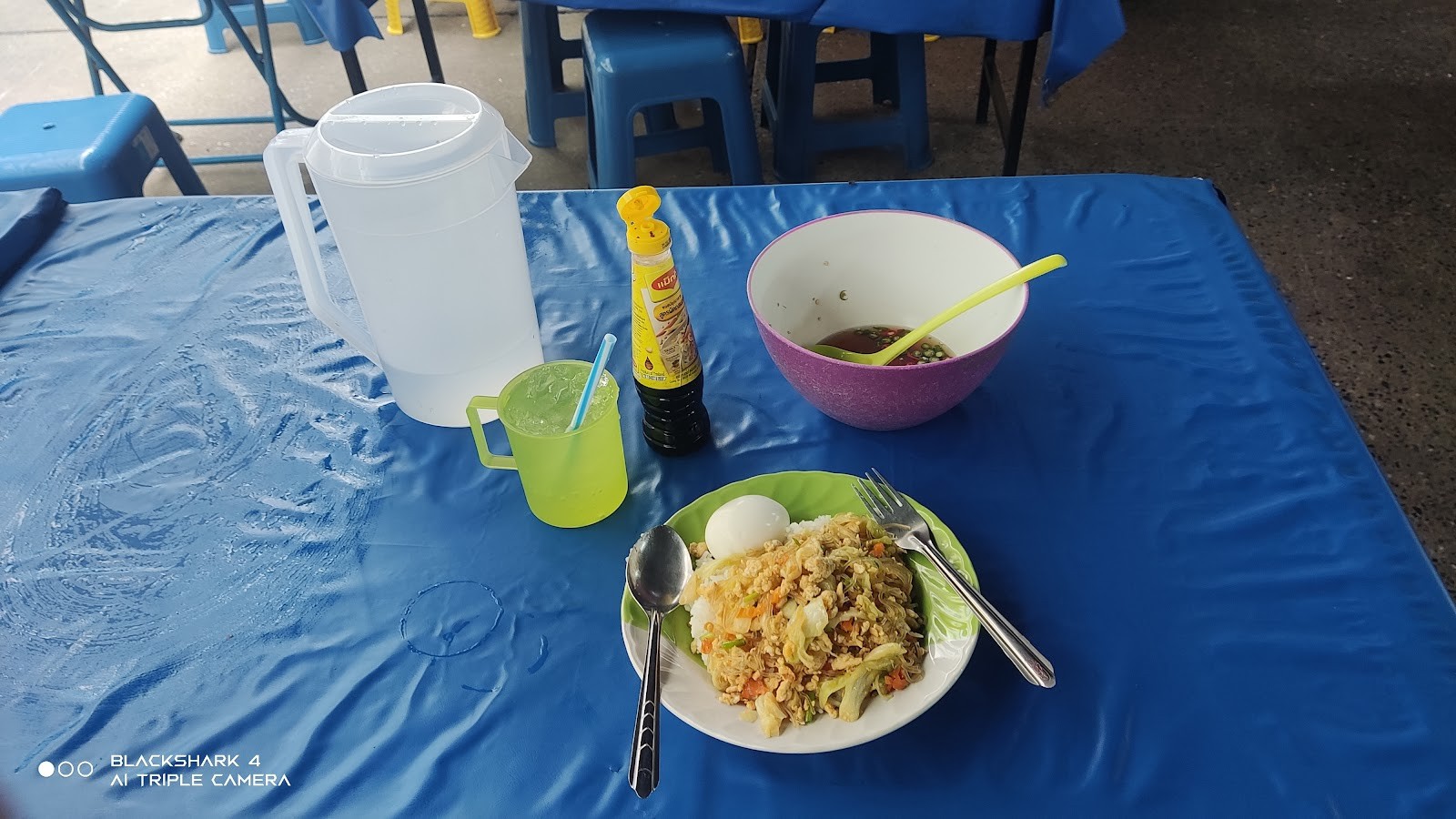 โยตาอาหารเจ: food & drinks