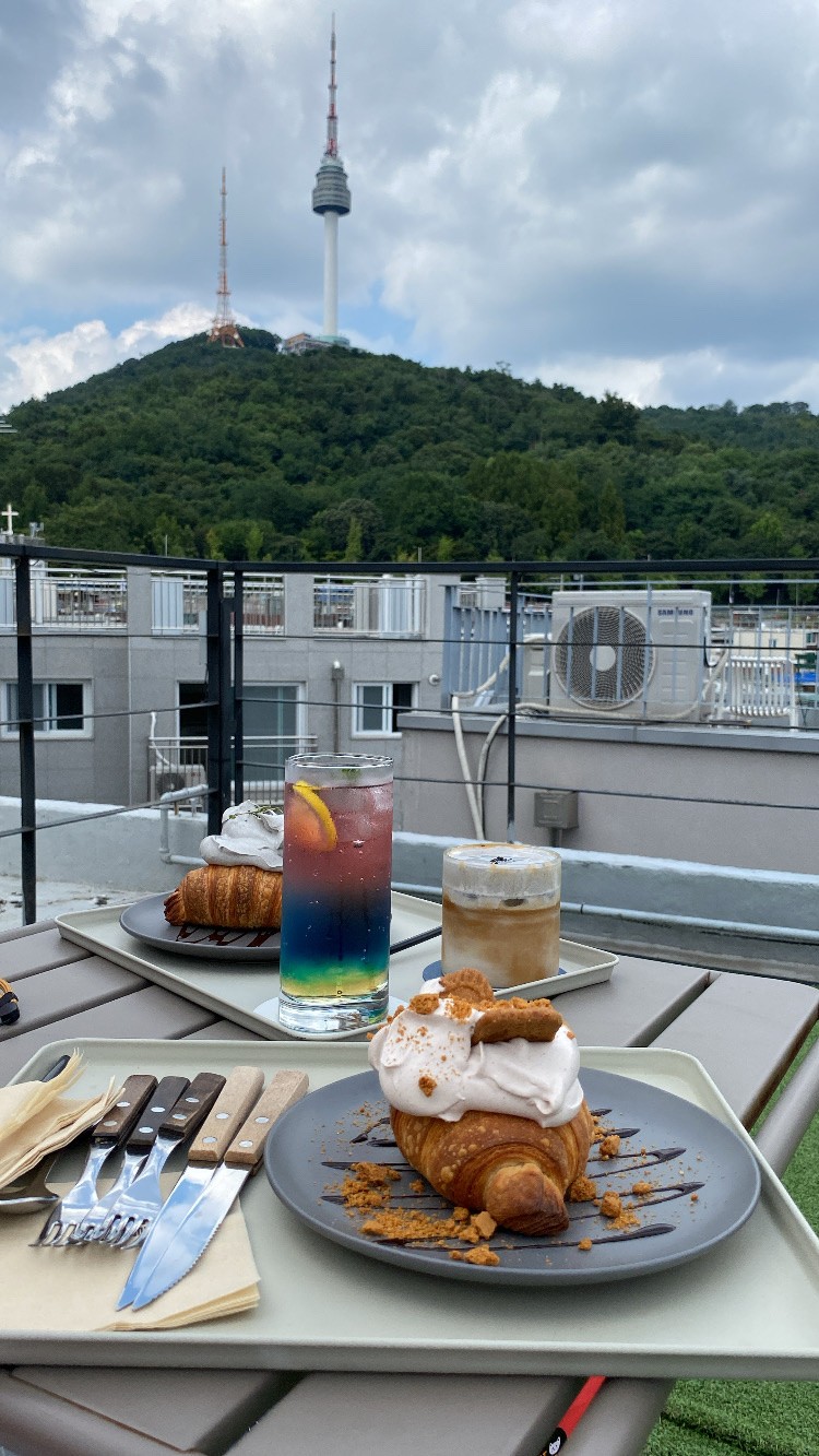 Nuldam Space - Haebangchon: food & drinks
