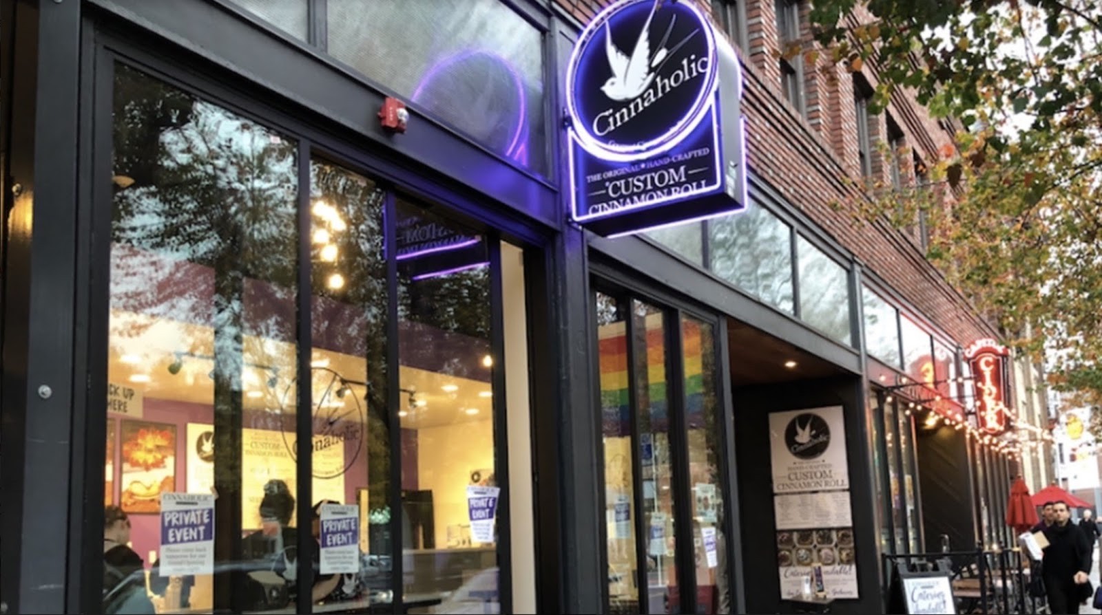Cinnaholic: the place