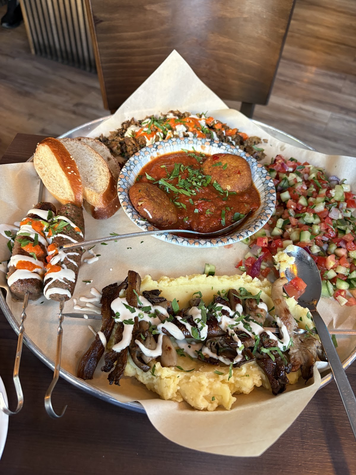 269 TwoSixNine Vegan Restaurant Frankfurt: food & drinks