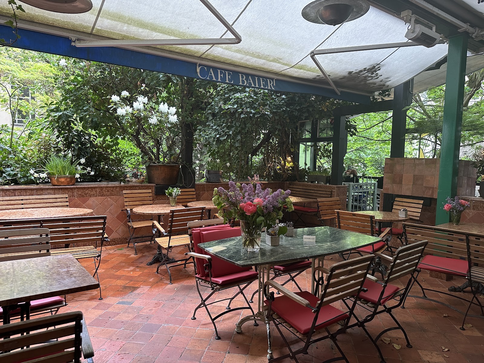 Cafe Baier: the place