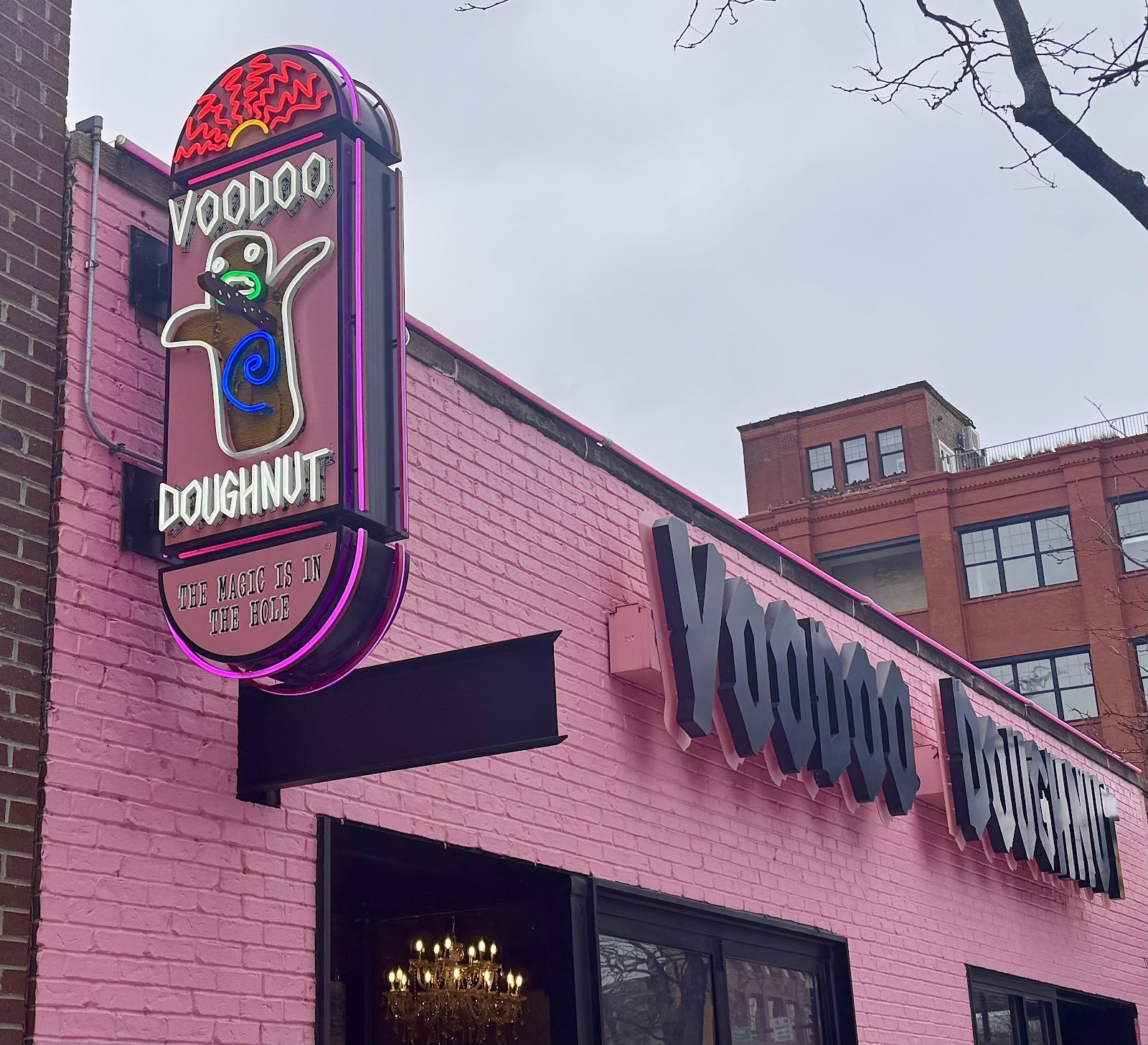 Voodoo Doughnut: the place