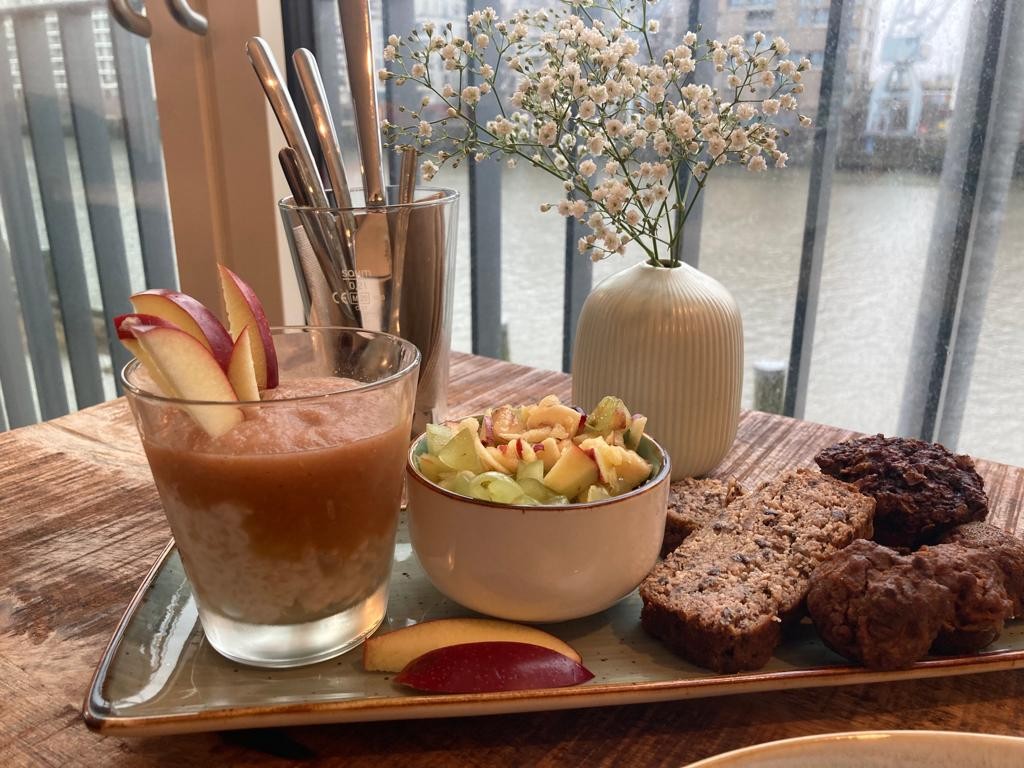 Buhjah: food & drinks