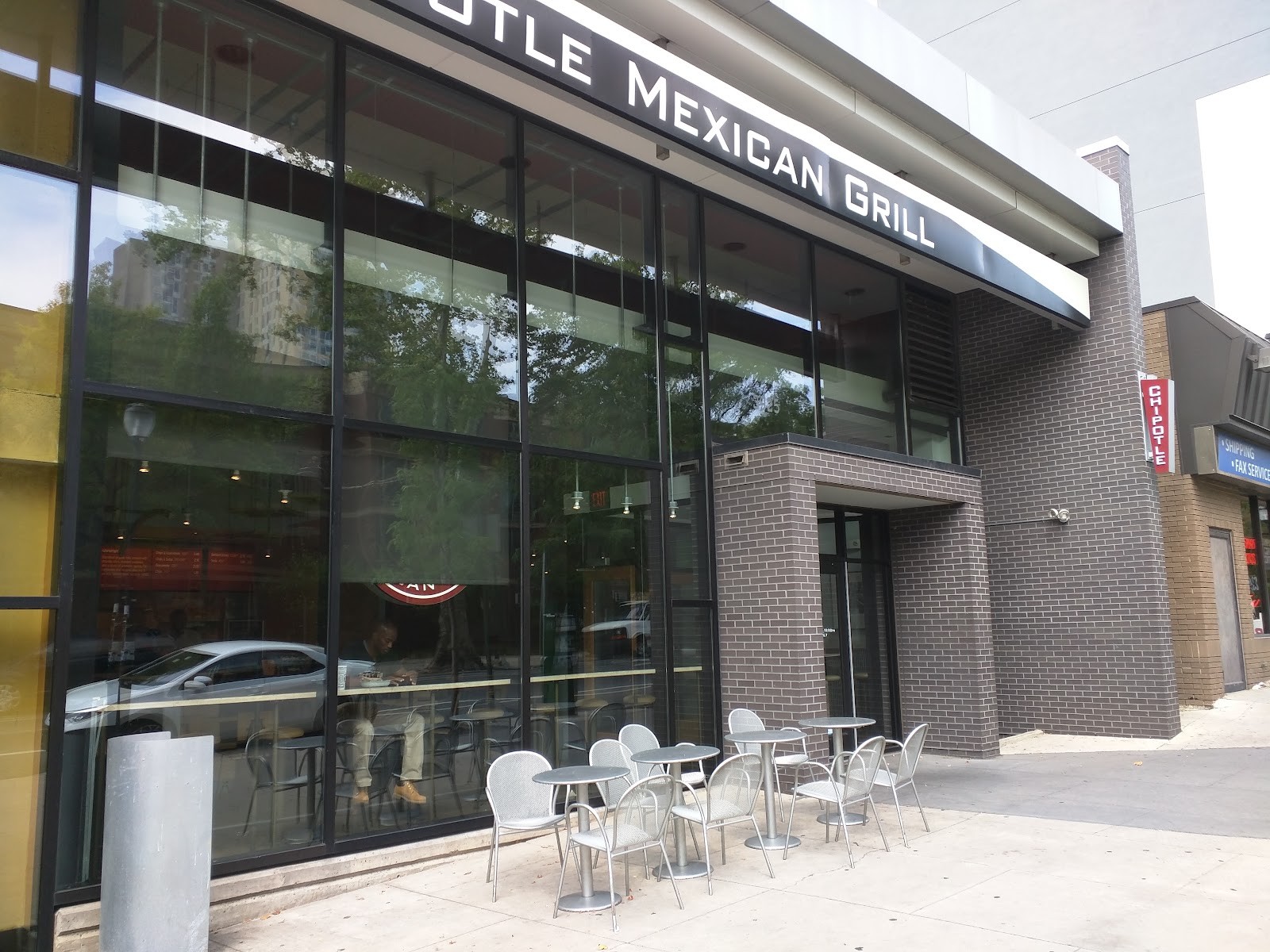 Chipotle - Walnut St: the place
