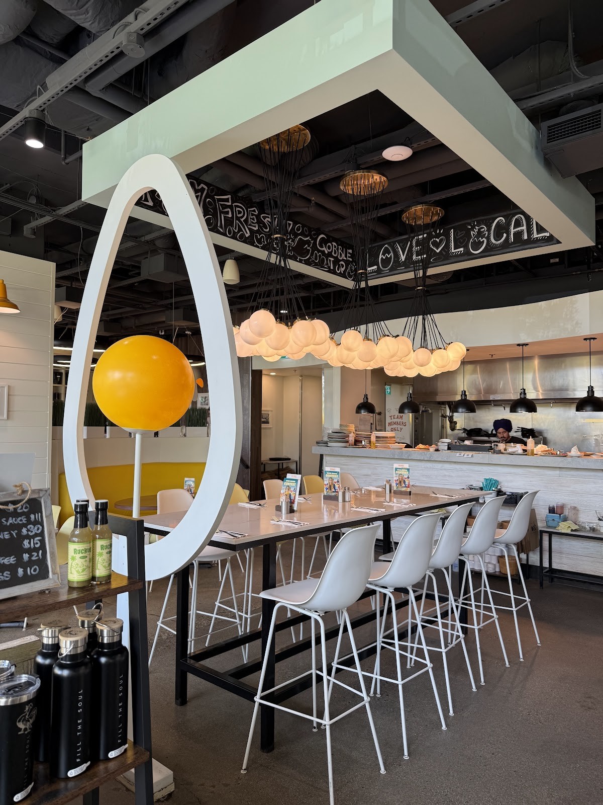 OEB Breakfast Co.: the place