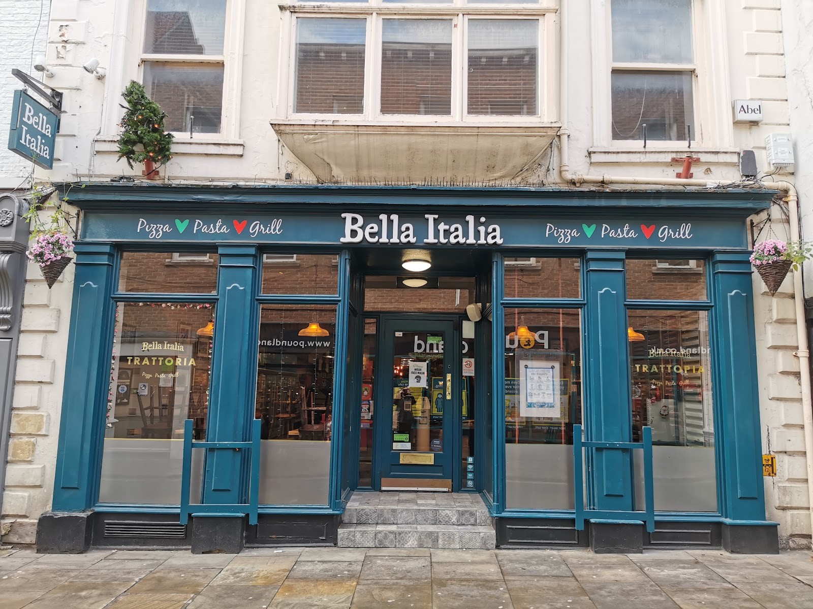 Bella Italia - York: the place