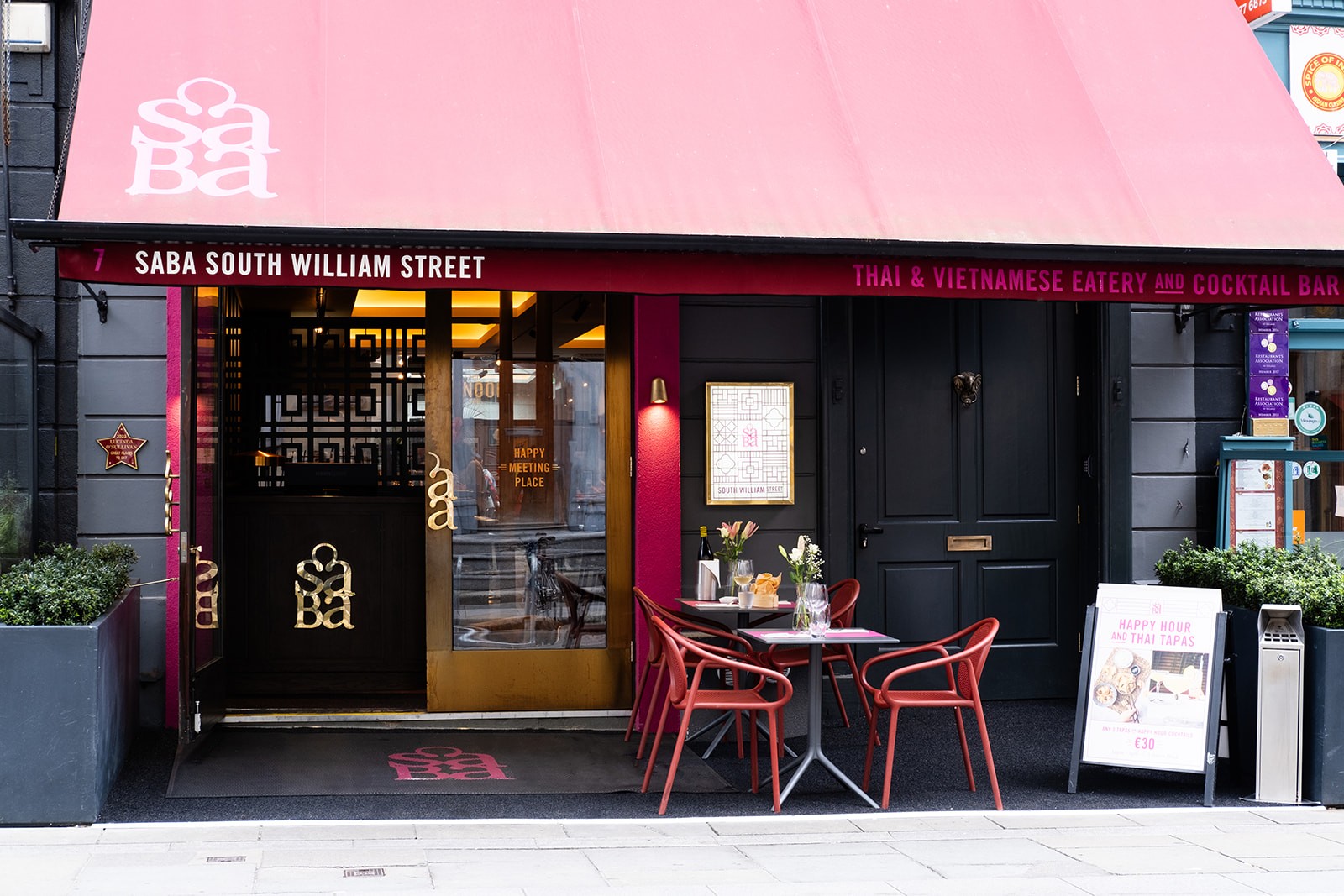 Saba Restaurant: the place