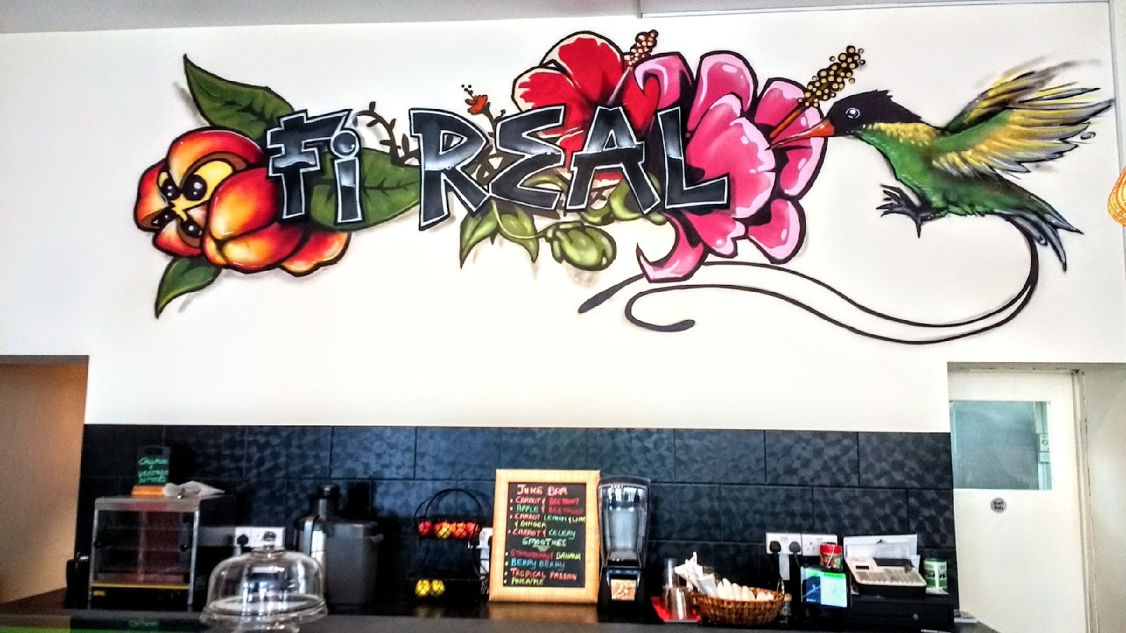 Fi Real Restaurant / Takeaway (Vegan/ Caribbean/ Healthy food/ Smoothies/ Juices/ Vegan cakes: the place