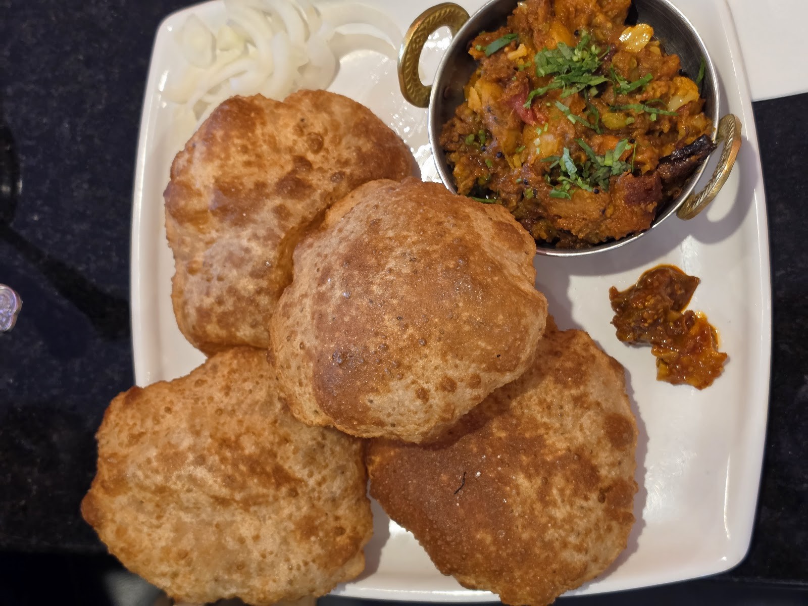 Bikanervala Mt. Roskill: food & drinks