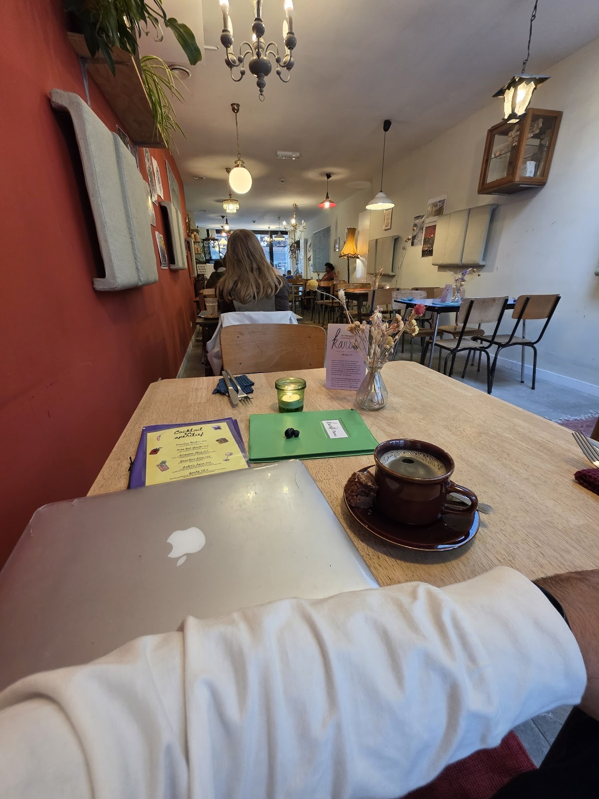 KAROOT: the place