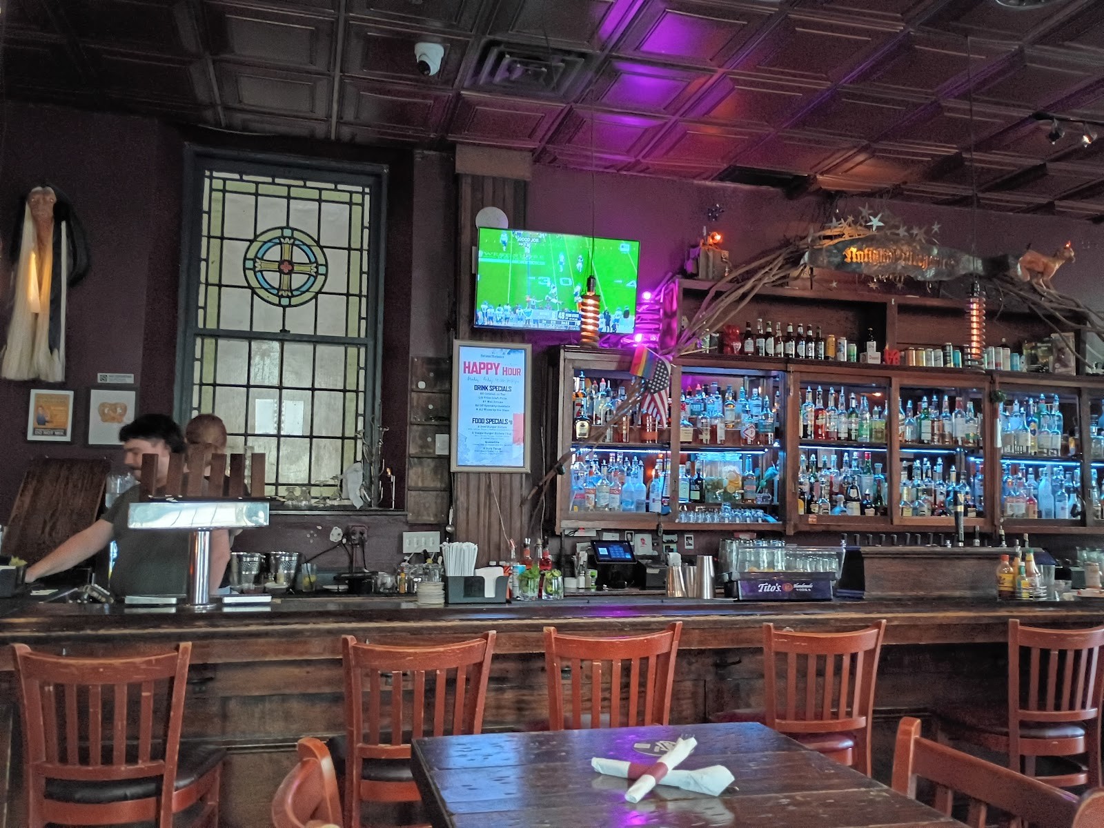 National Mechanics Bar and Restaurant: the place