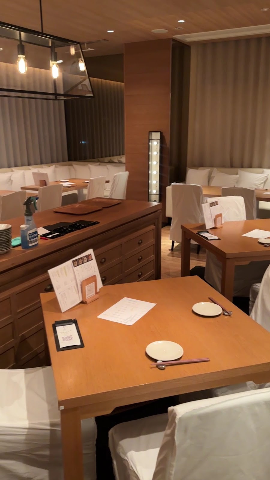 Kokappo Ohashi Ebisu Living: the place