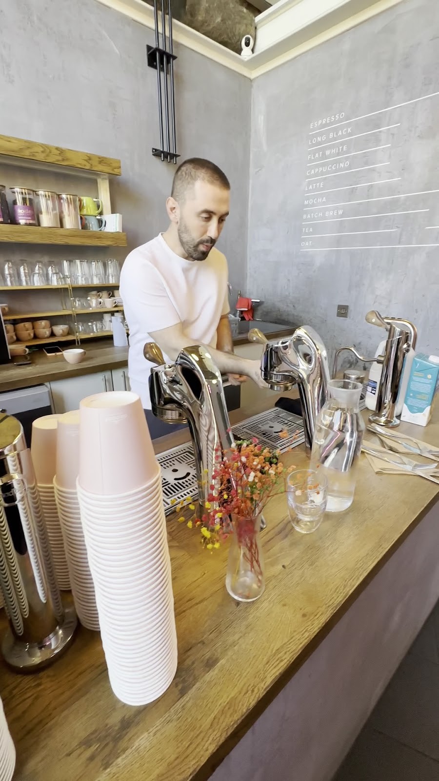 Room & Rumours Coffee: the place