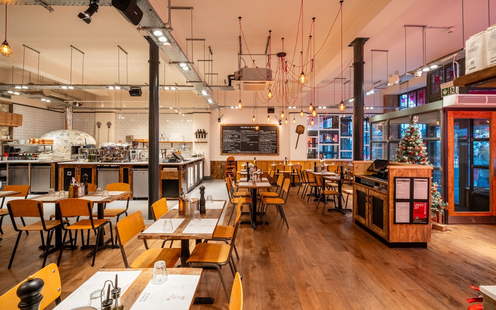 Franco Manca Liverpool: the place