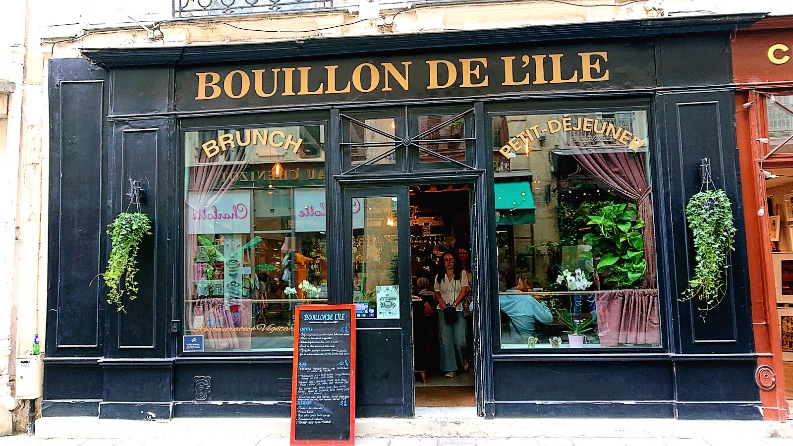 BOUILLON DE L'ILE: the place