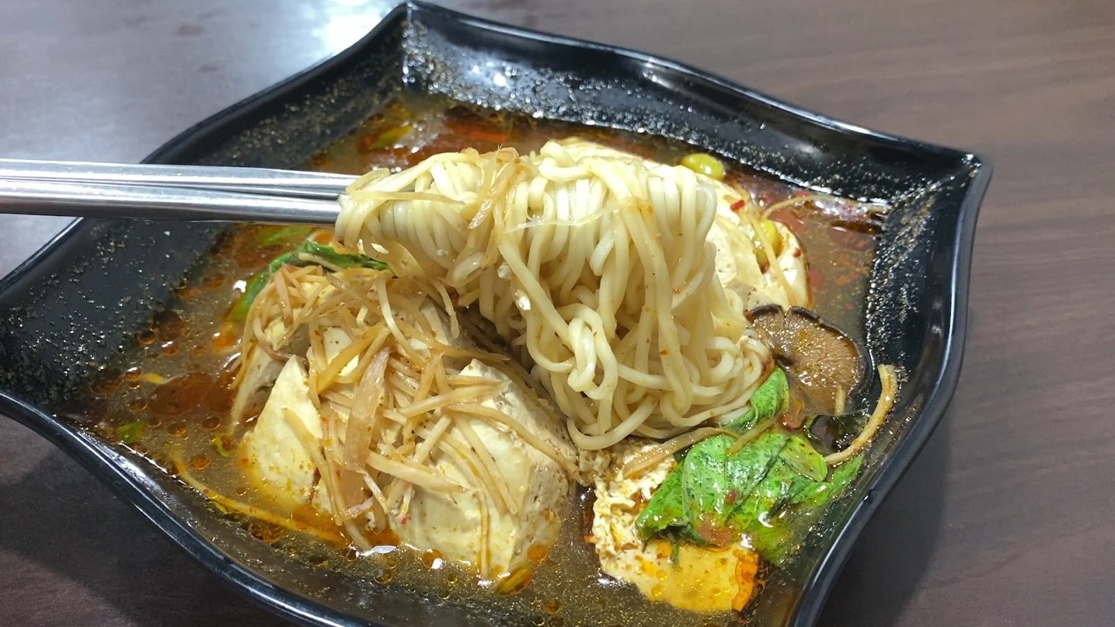 Like Tofu 來客豆腐: food & drinks