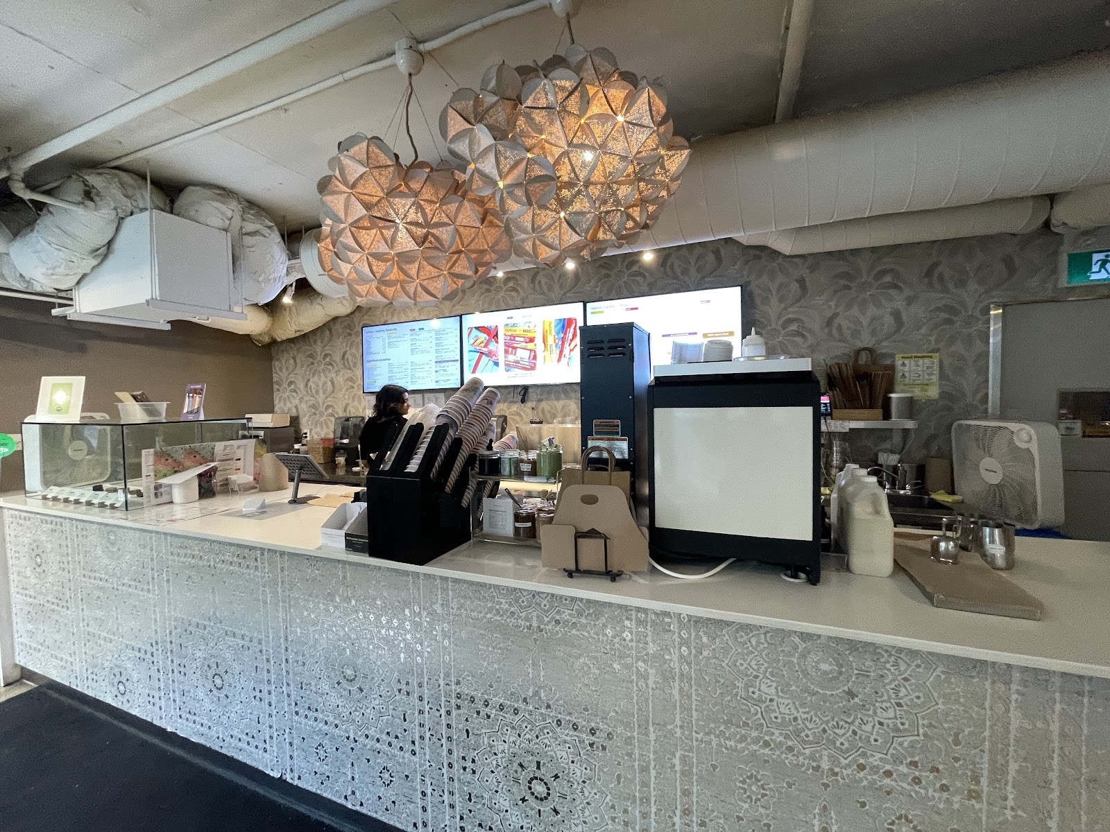 Nutbar - Summerhill: the place