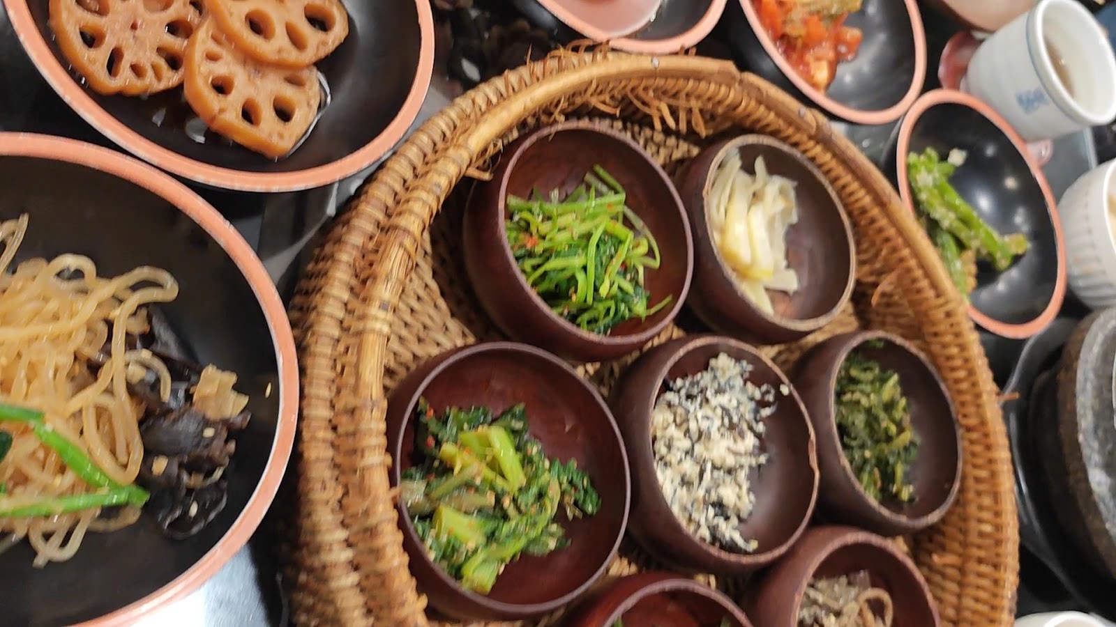 Sanchon: food & drinks