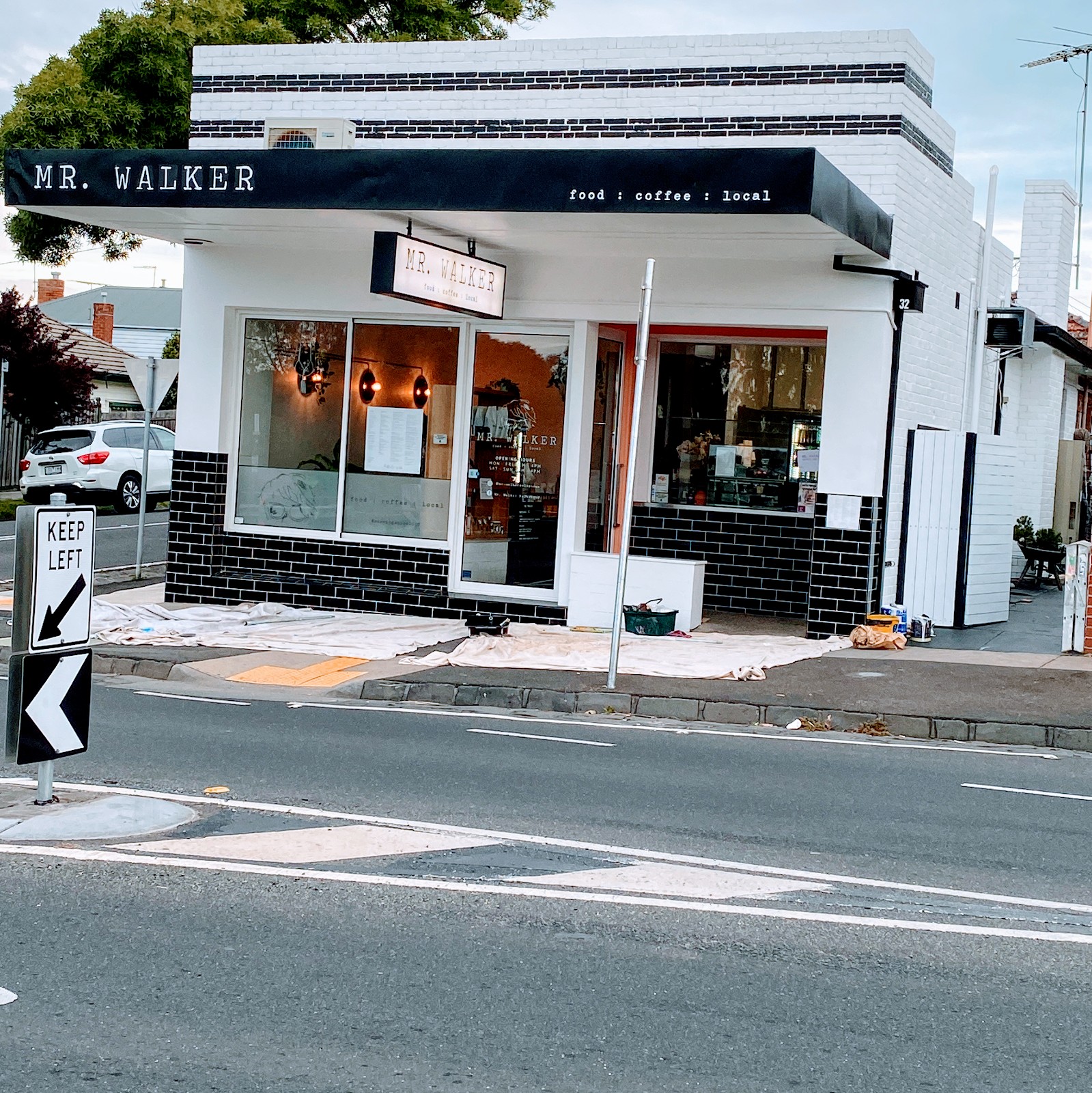 Mr Walker Melbourne: the place
