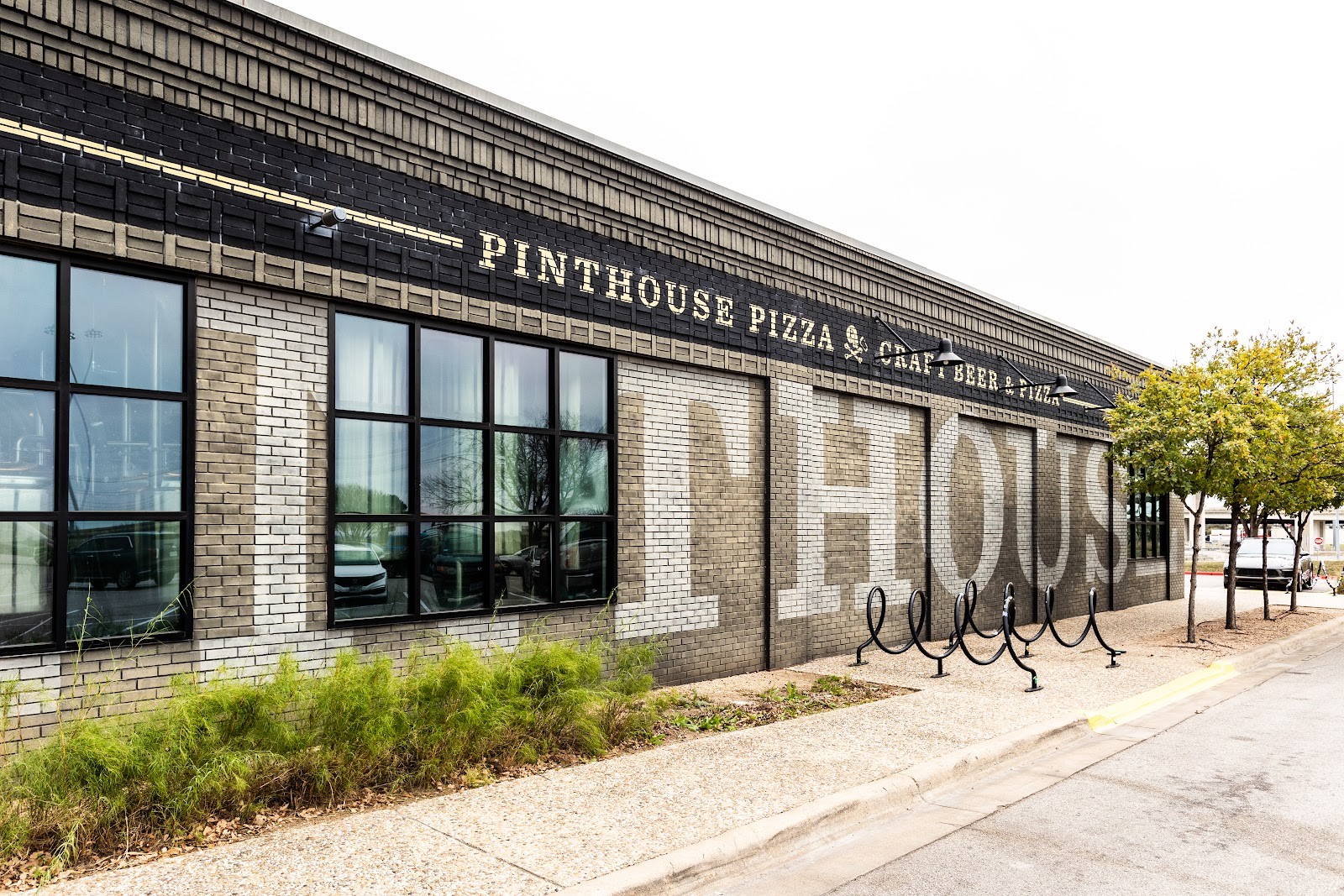 Pinthouse Pizza: the place