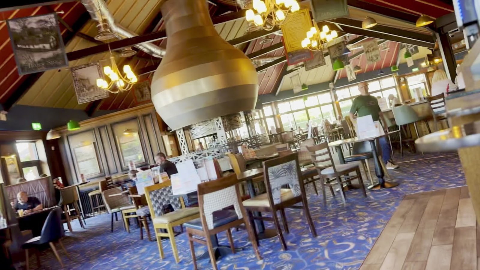 The Scarsdale Hundred - JD Wetherspoon: the place