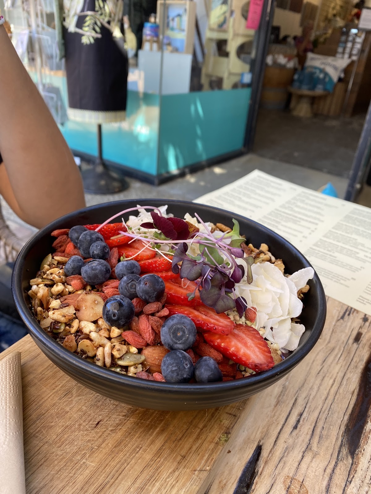 Store Fifteen: food & drinks
