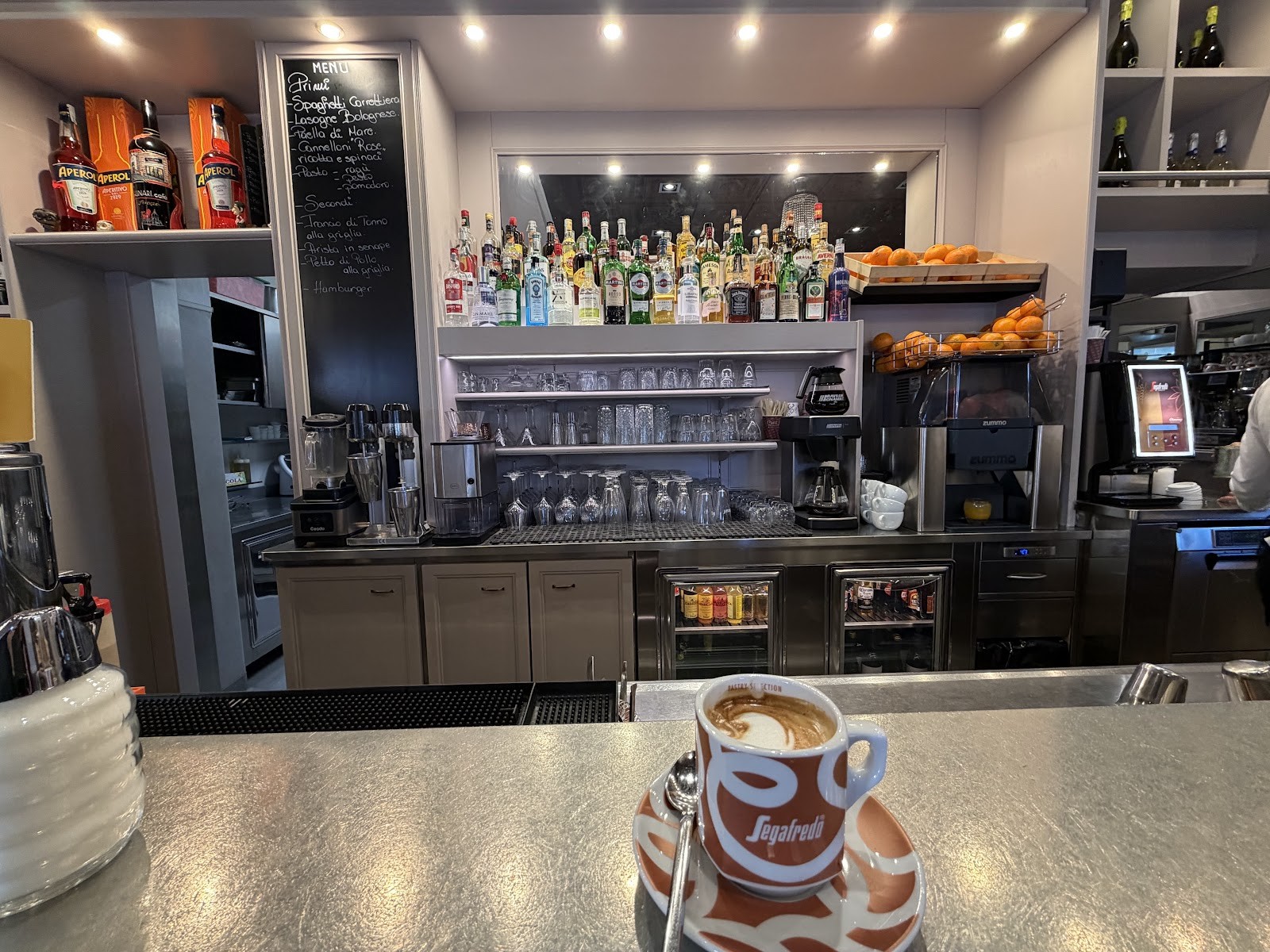CAFFÈ ALINARI: the place