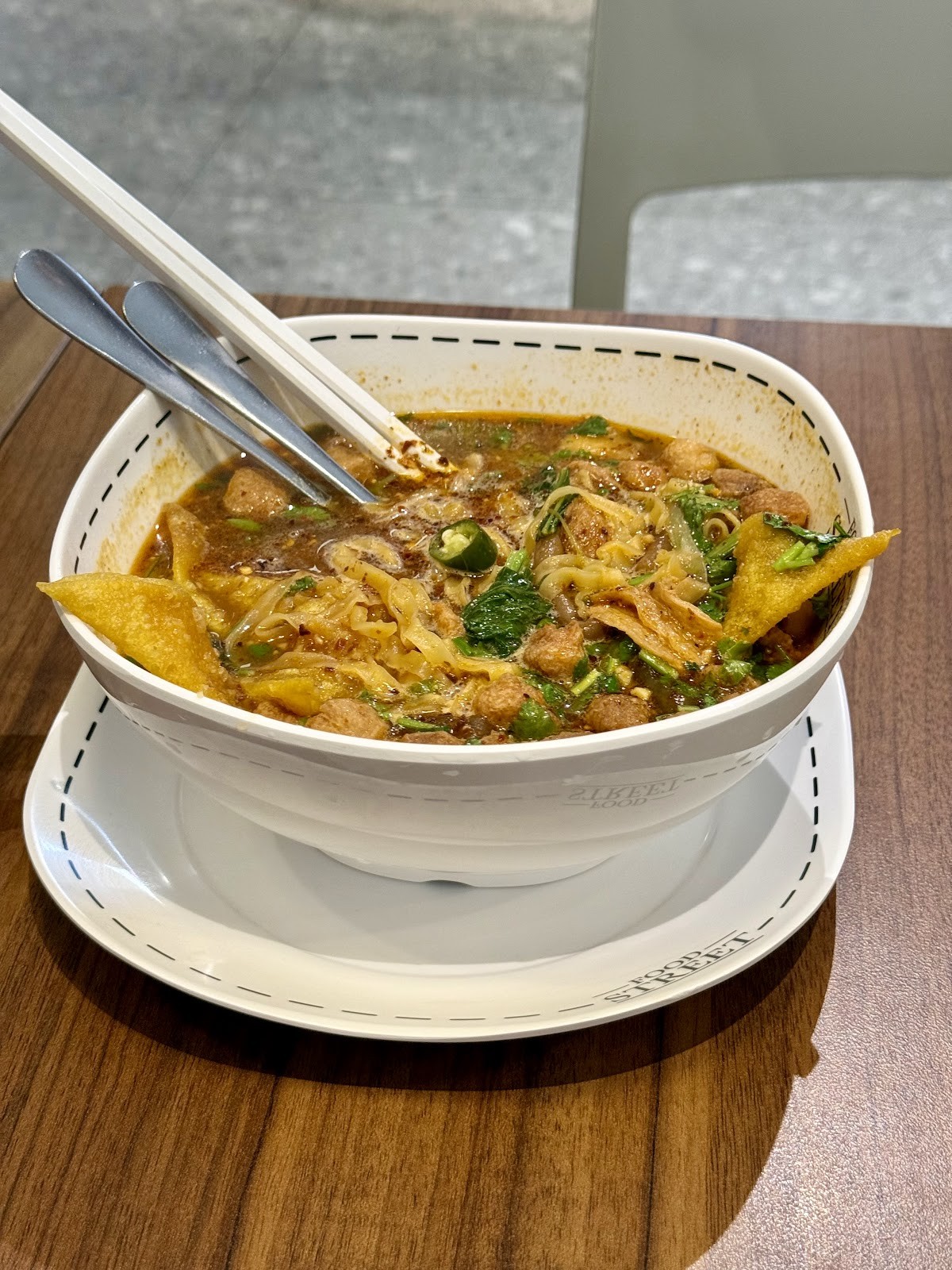 Sawasdee Vegetarian: food & drinks
