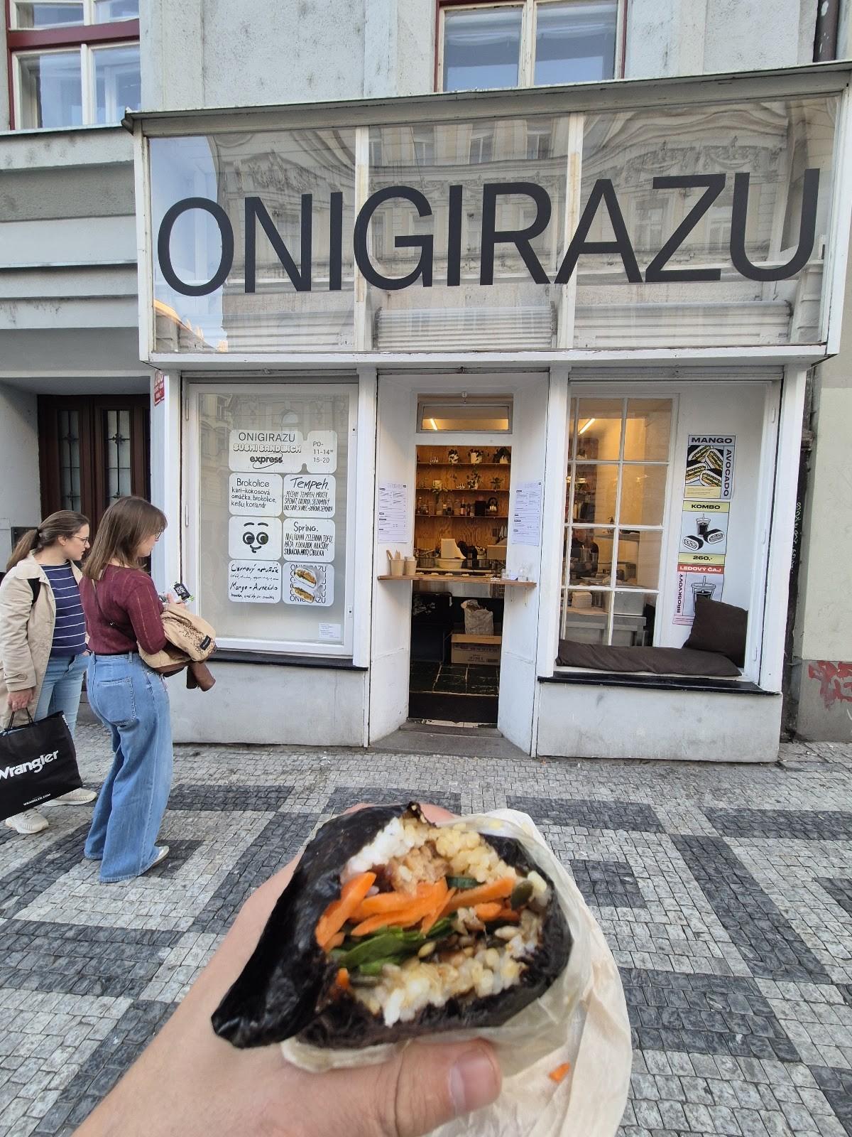 Onigirazu: the place