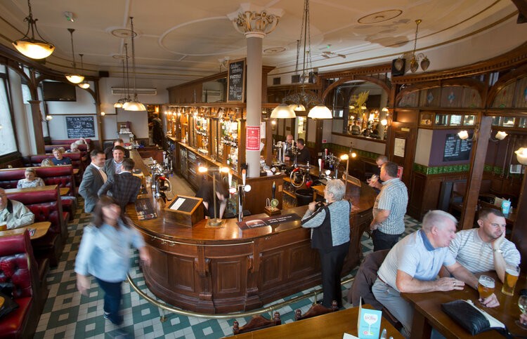 The Griffin: the place