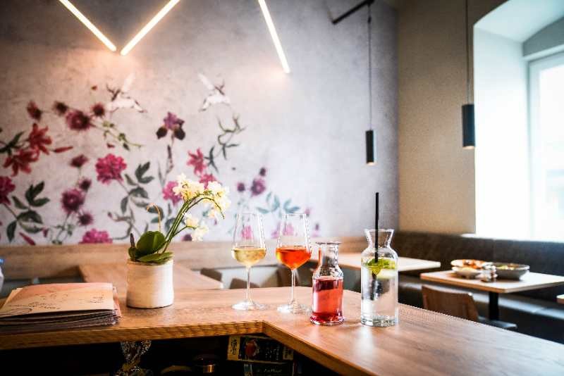 CHINA KITCHEN 川菜香: the place