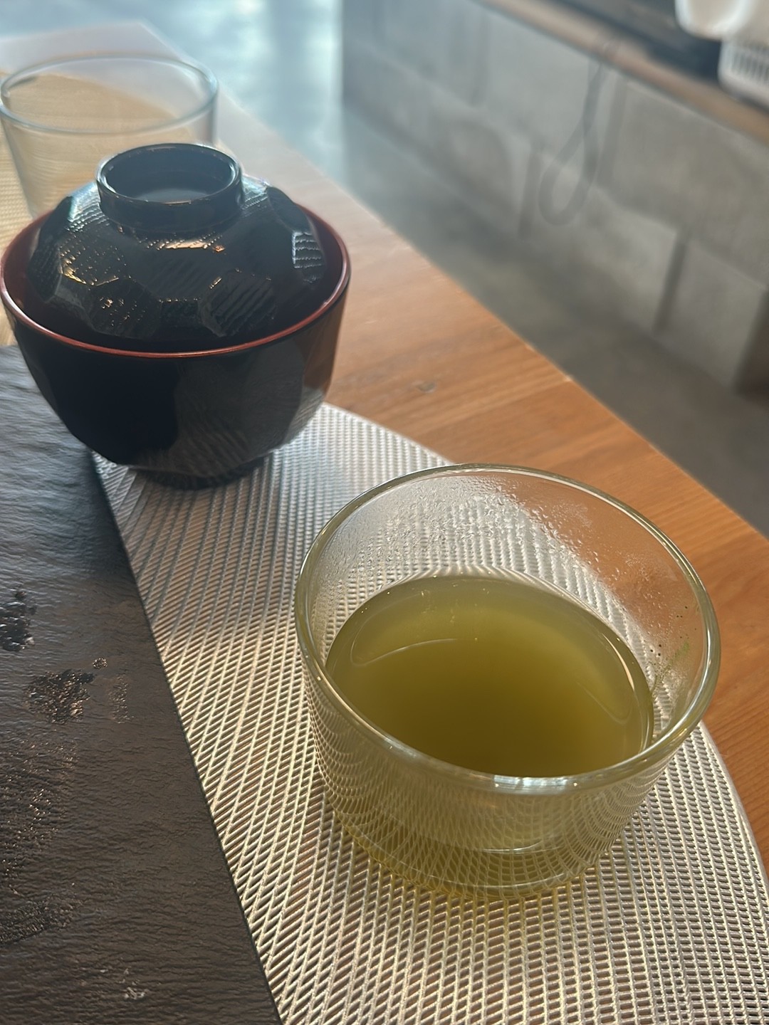 Veggie Sushi Japan (Vegan & Vegetarian): food & drinks
