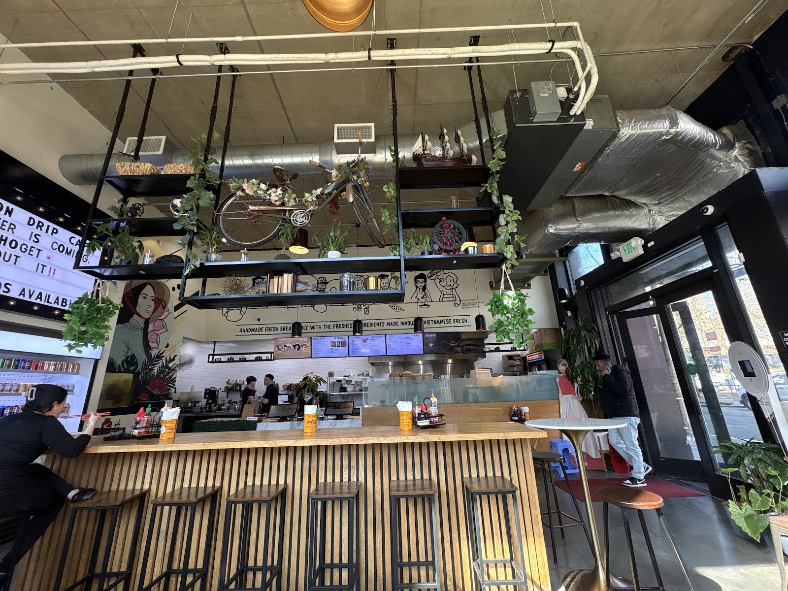 Saigon Drip Cafe: the place