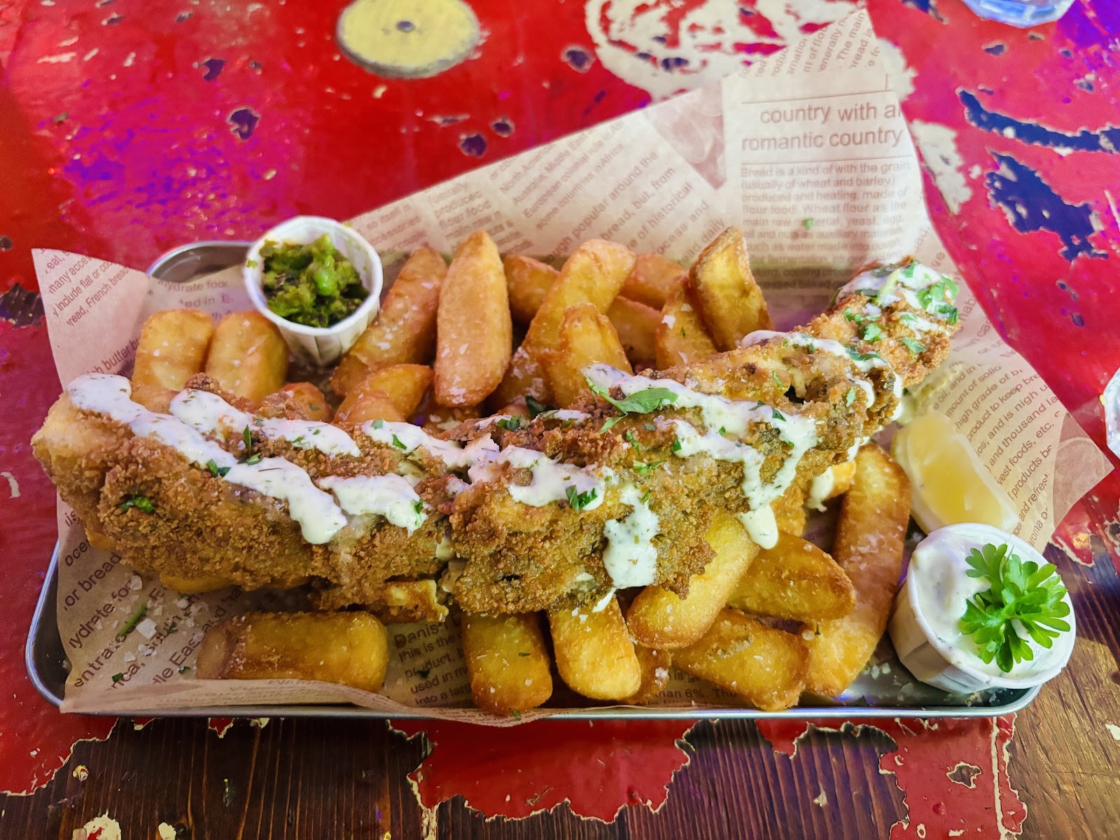 The Happy Fish: food & drinks