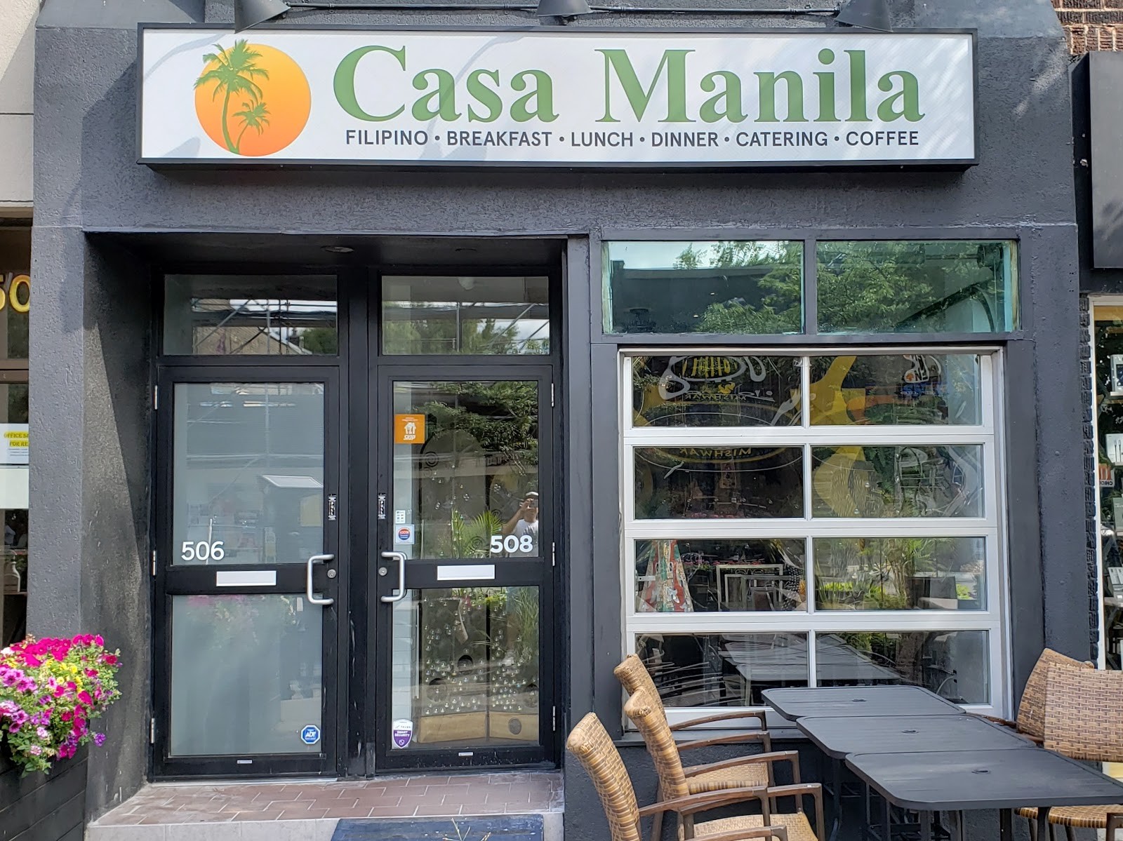 Casa Manila Danforth: the place
