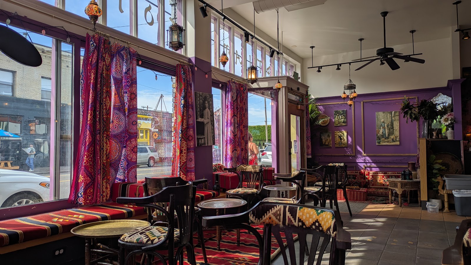 Tov Coffee II: the place
