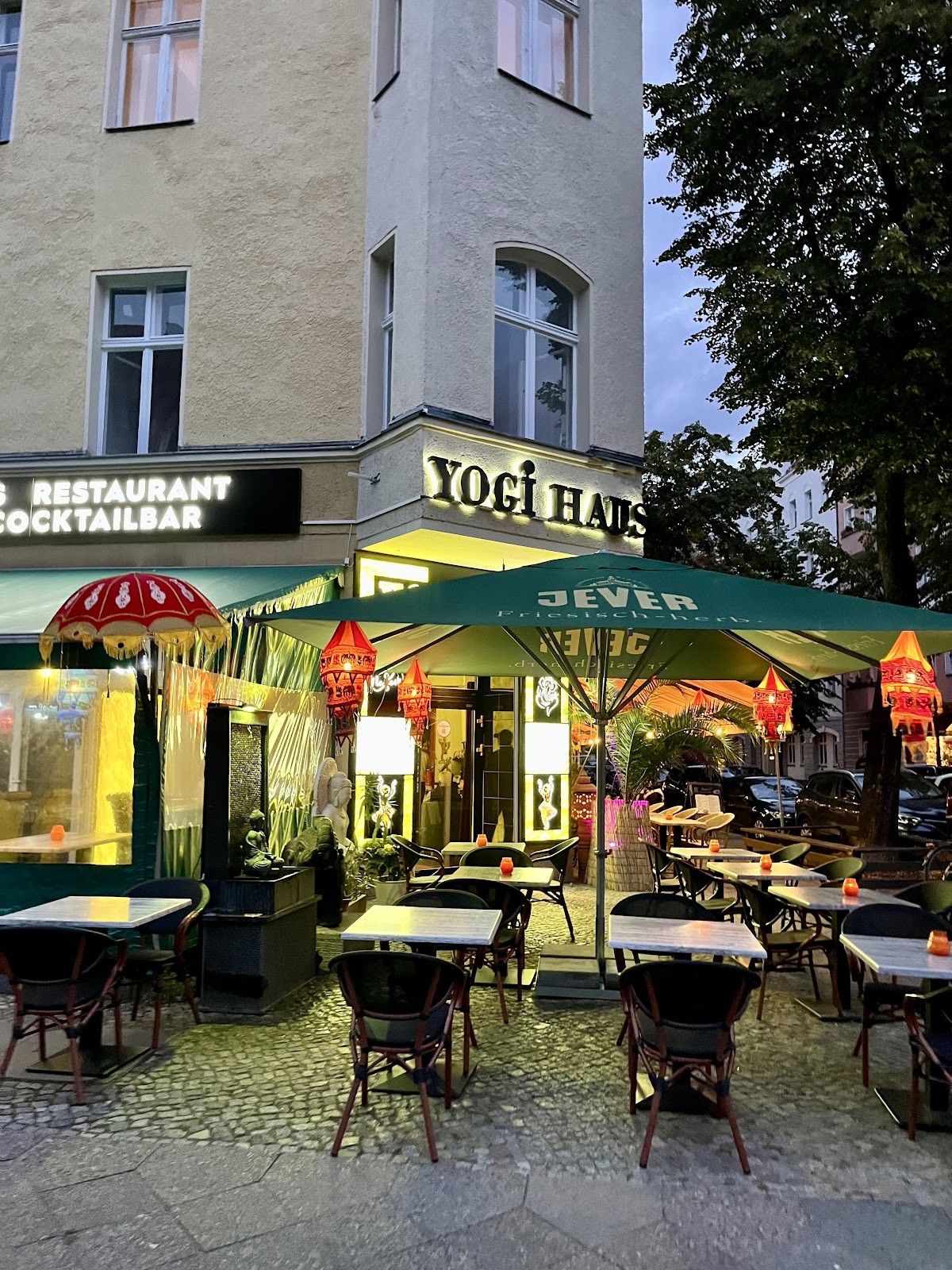 Yogi-Haus: the place