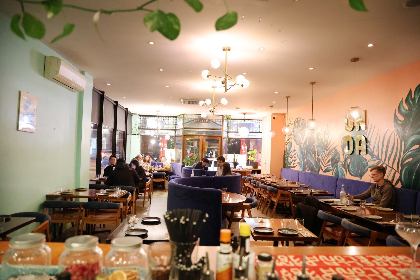 ONDA Bar & Eatery - Richmond: the place