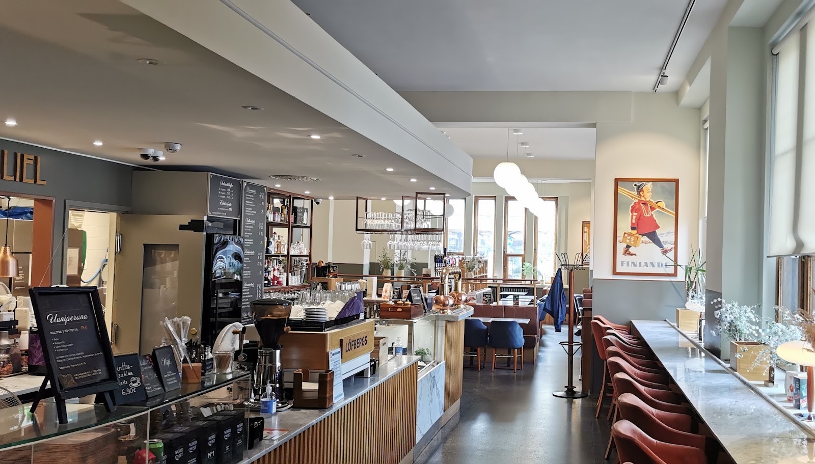 Cafe Eliel: the place
