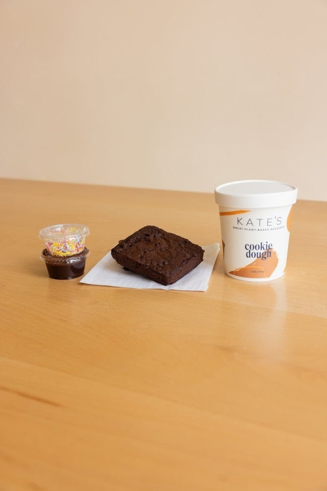 Kate's Ice Cream: food & drinks