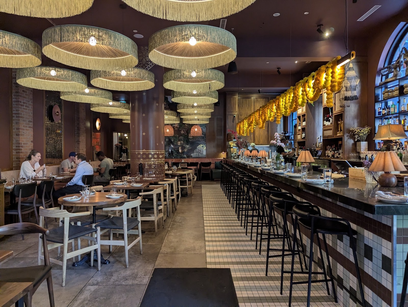 Lao Lao Bar: the place
