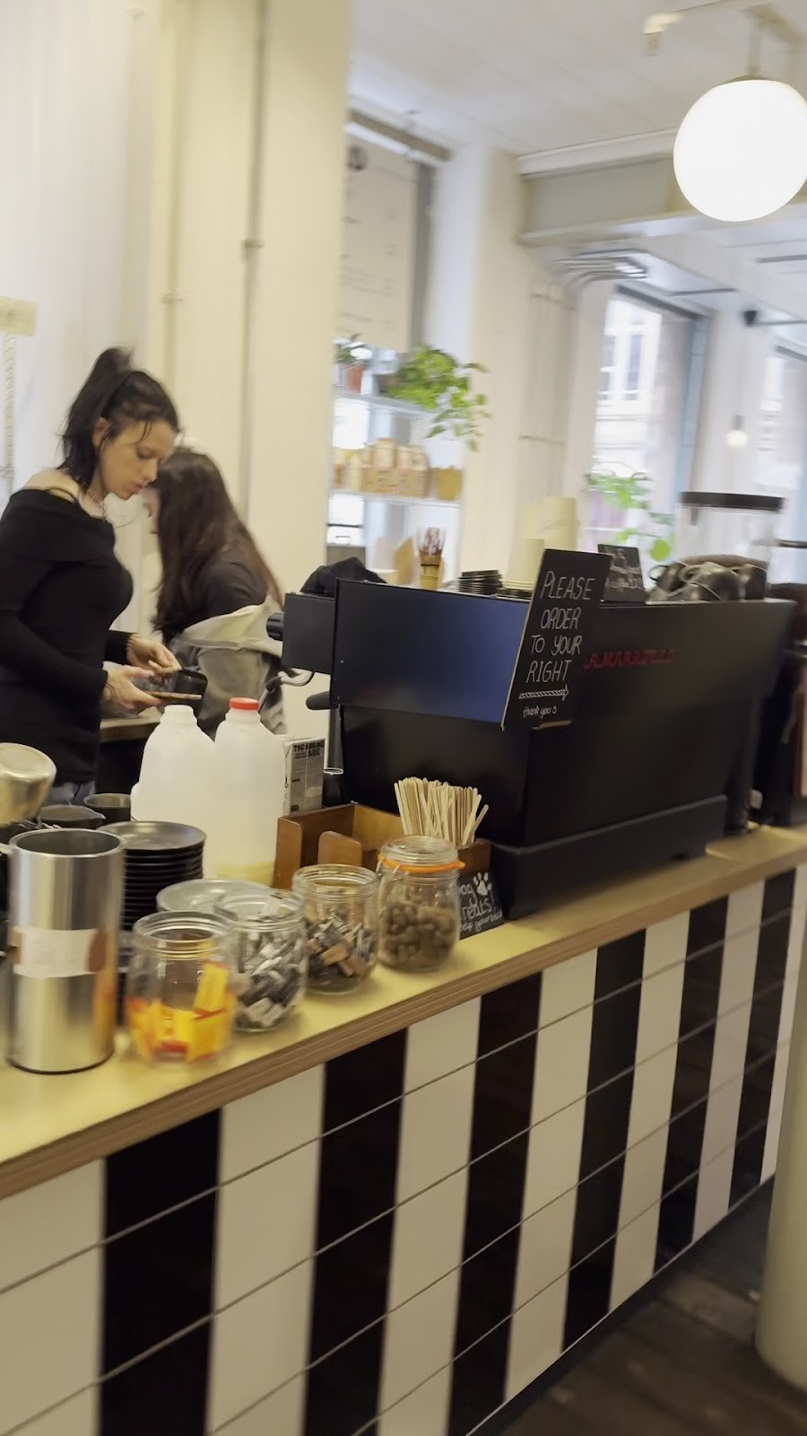 Nomad Coffee: the place