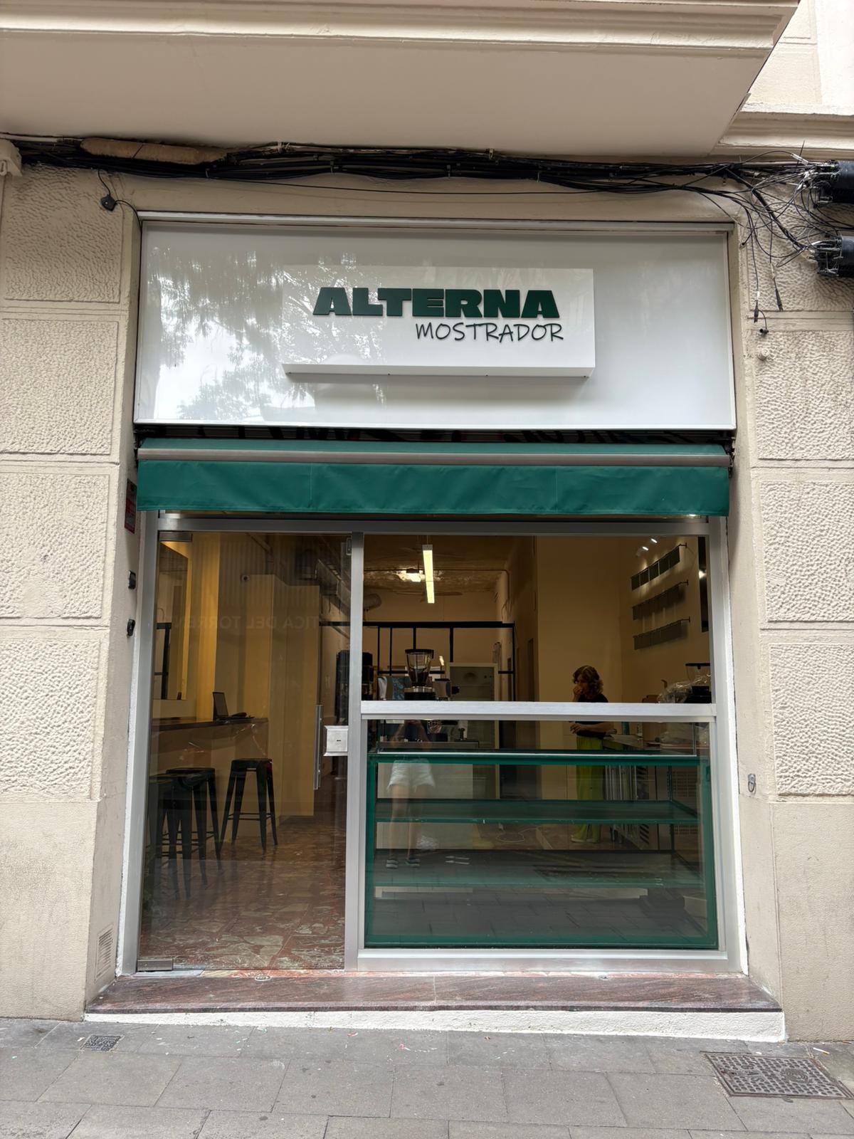 ALTERNA Mostrador Gelat: the place