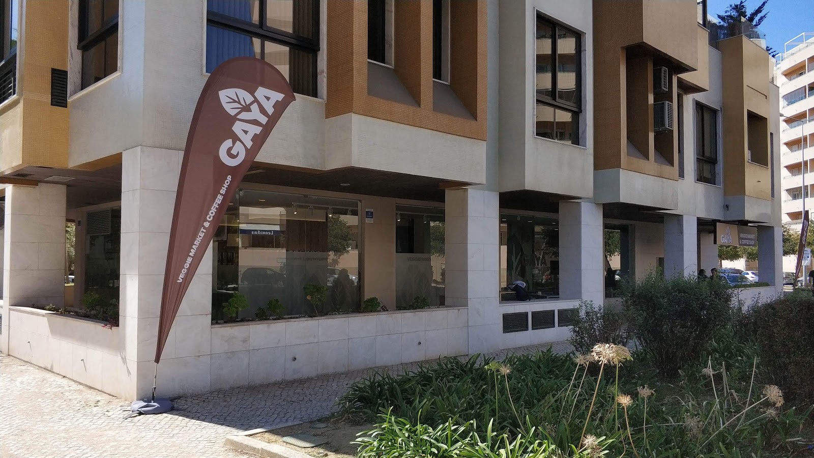 Gaya Veggie Market & Coffee Shop: the place