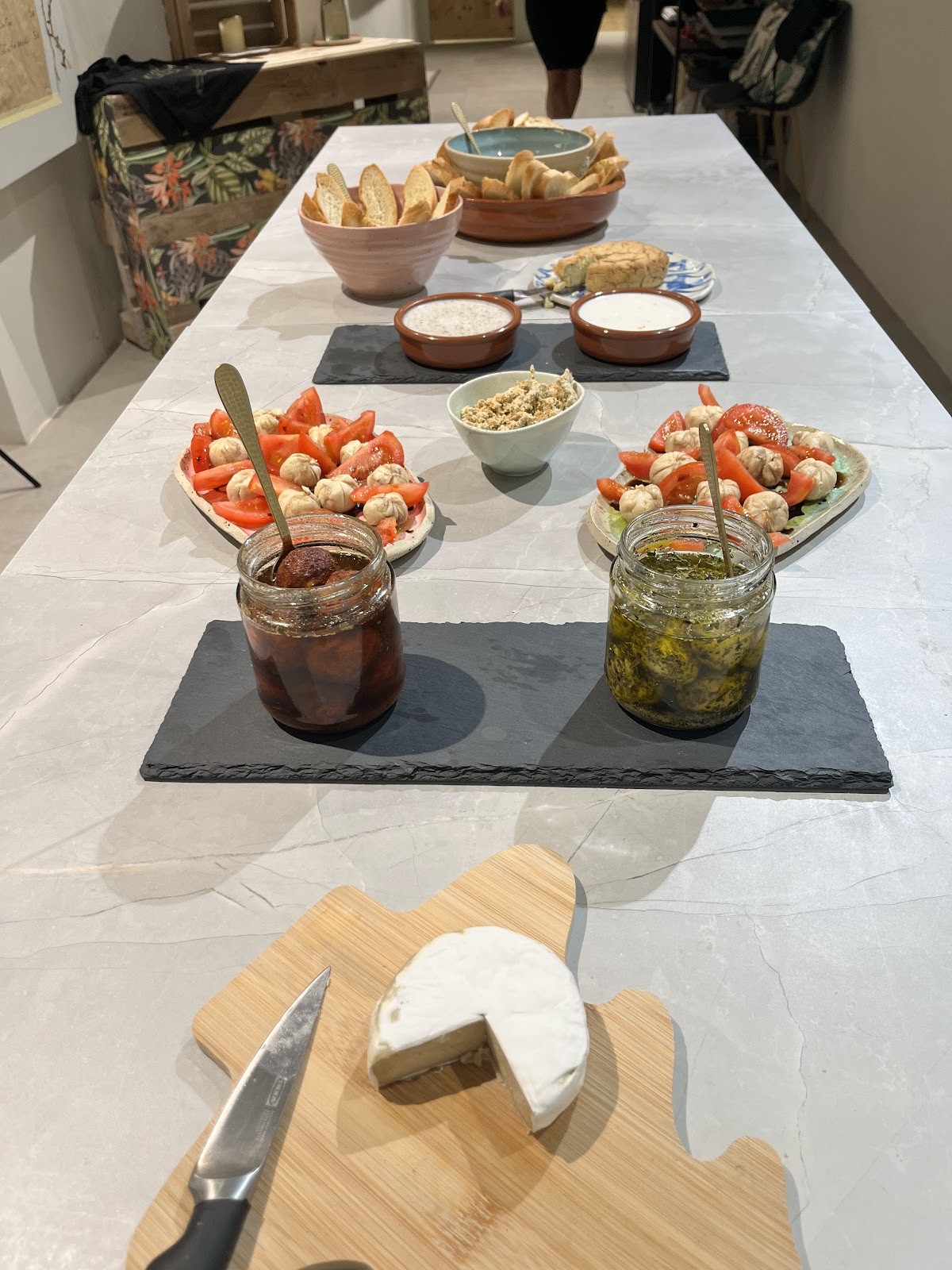 In Bloom cooking school: food & drinks