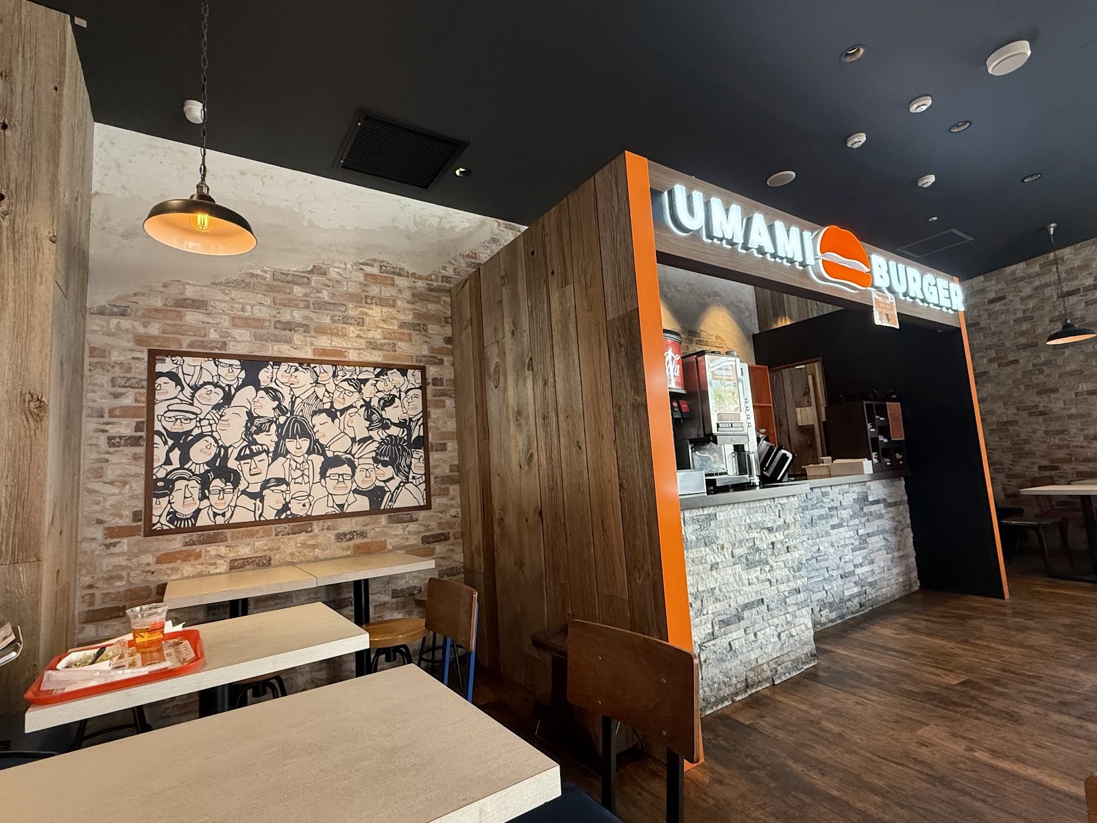 Umami Burger - Grandberry Park: the place
