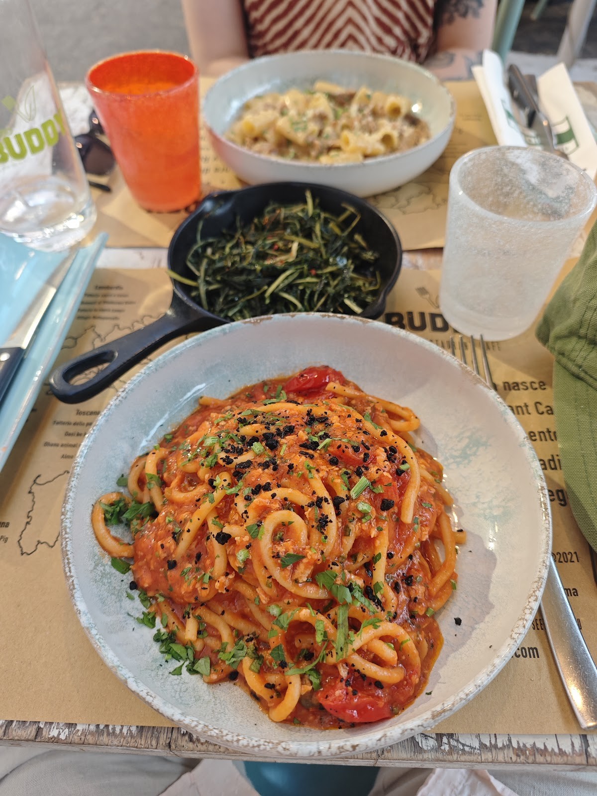 Buddy Veggy Restaurant Cafè: food & drinks