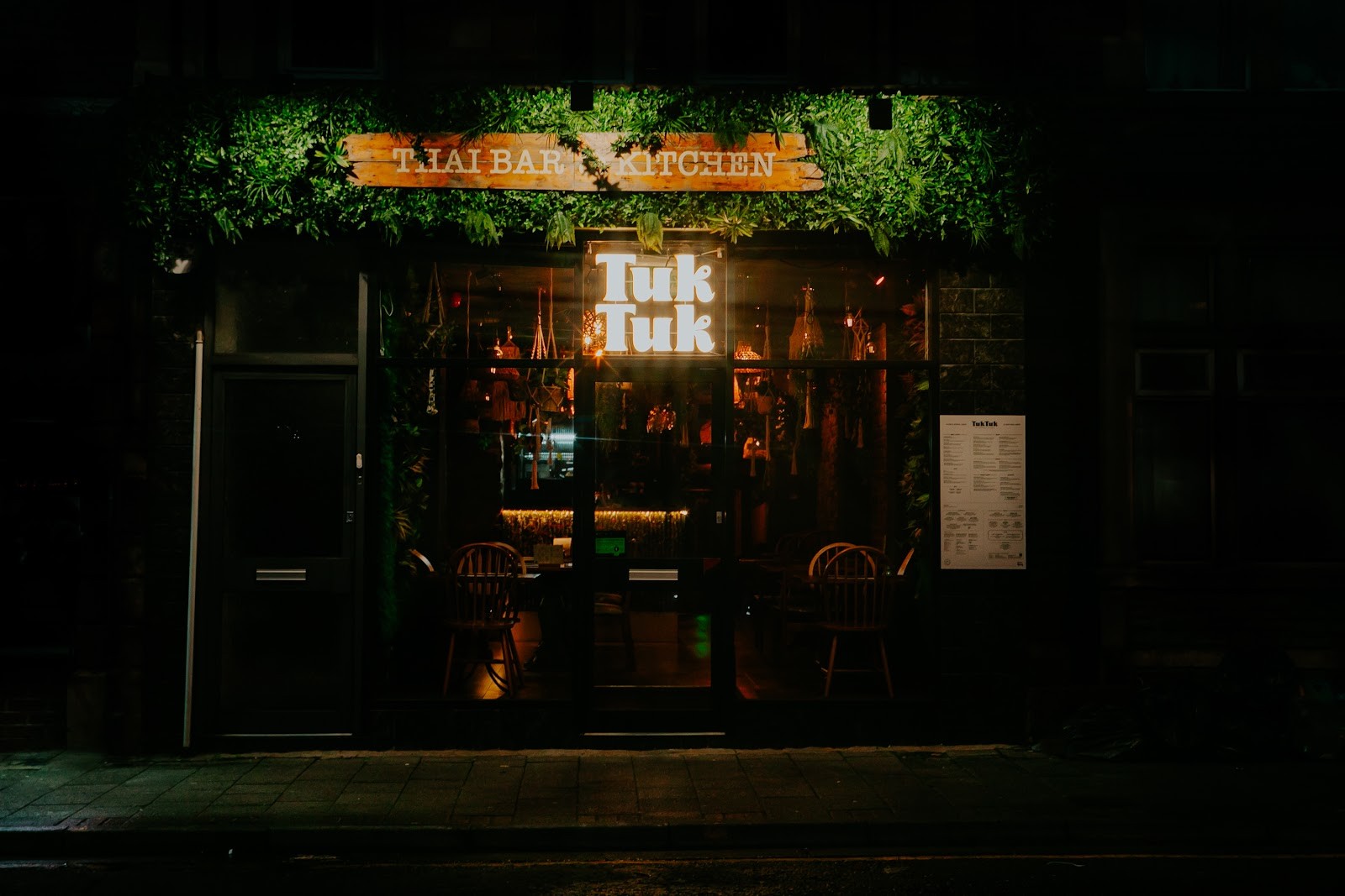 Tuk Tuk - Thai Kitchen & Bar: the place