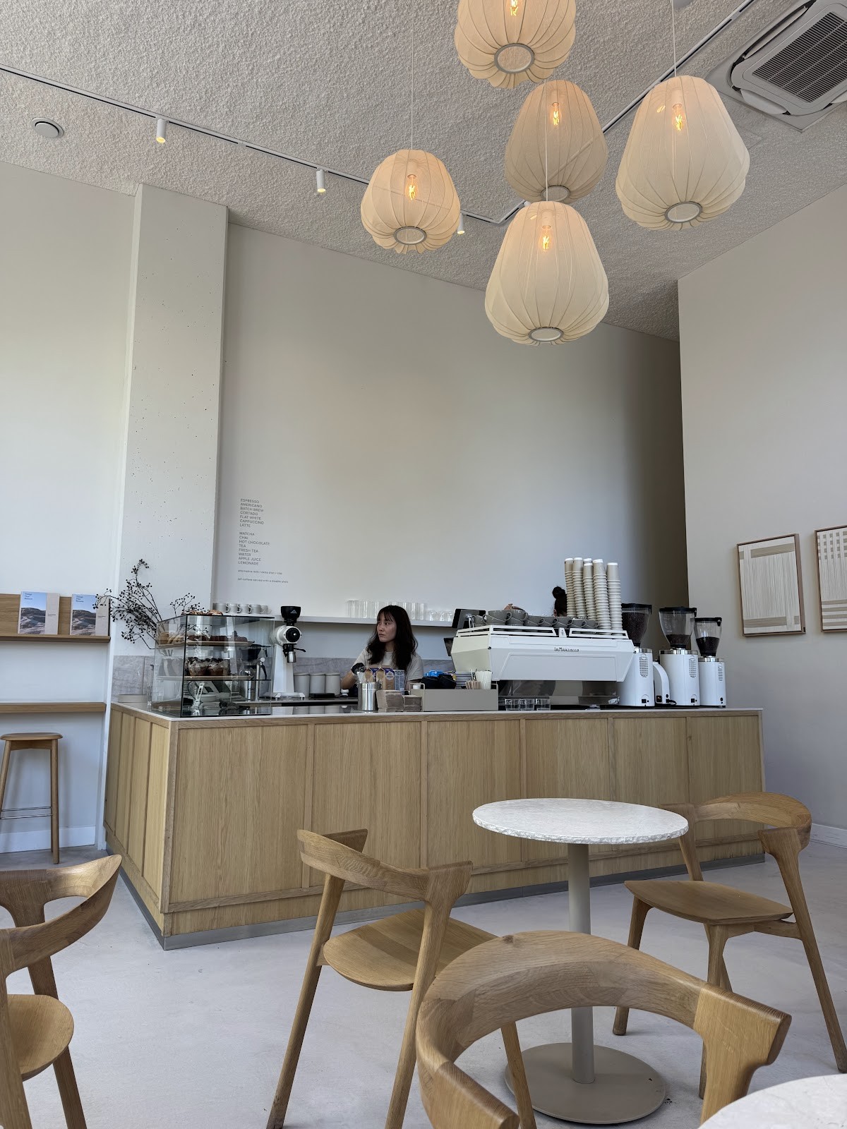 Coffee District Buitenveldert: the place
